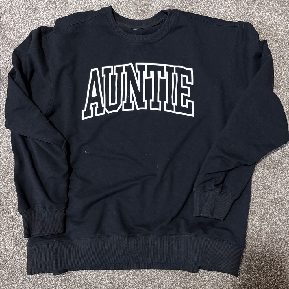 Amazon Black 'AUNTIE' Women's Sweatshirt